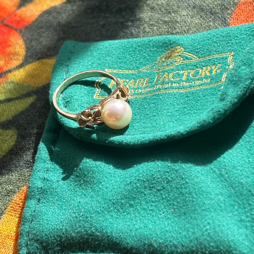 14k diamond Plumeria🌺 Ring with Pearl and diamonds - Picture 2 of 6